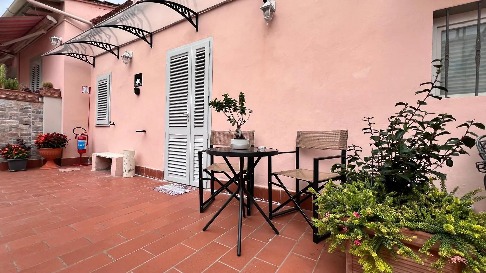 Lägenhet Home Cavour Prato Prato  Italien