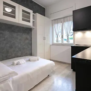 Luna Homes - In Corso Sempione Appartamento Milano